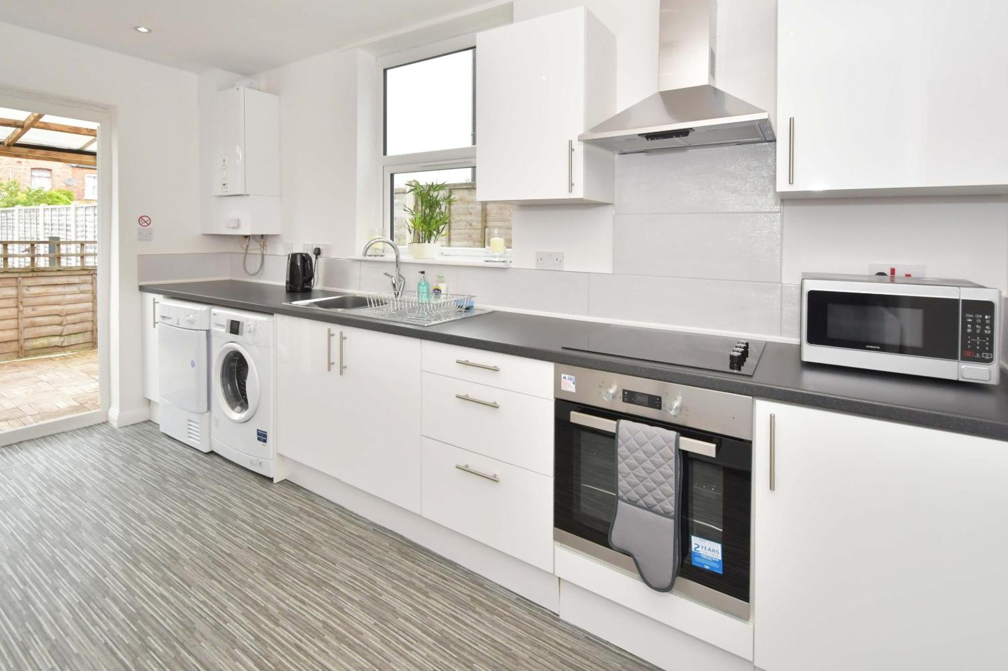 Townhouse @ 86 Brooklyn Street Crewe Villa Dış mekan fotoğraf