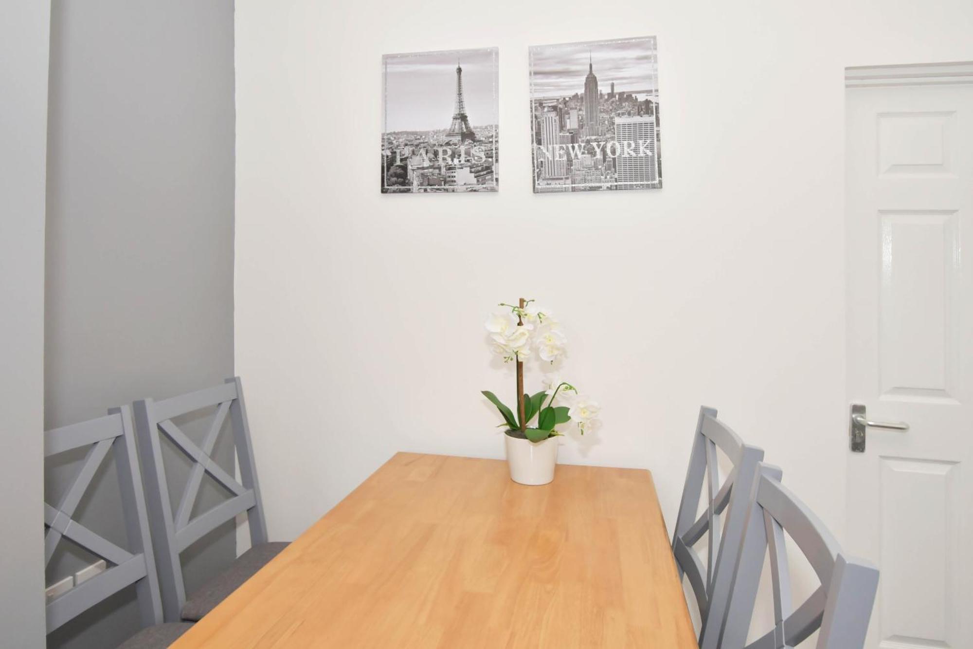 Townhouse @ 86 Brooklyn Street Crewe Villa Dış mekan fotoğraf